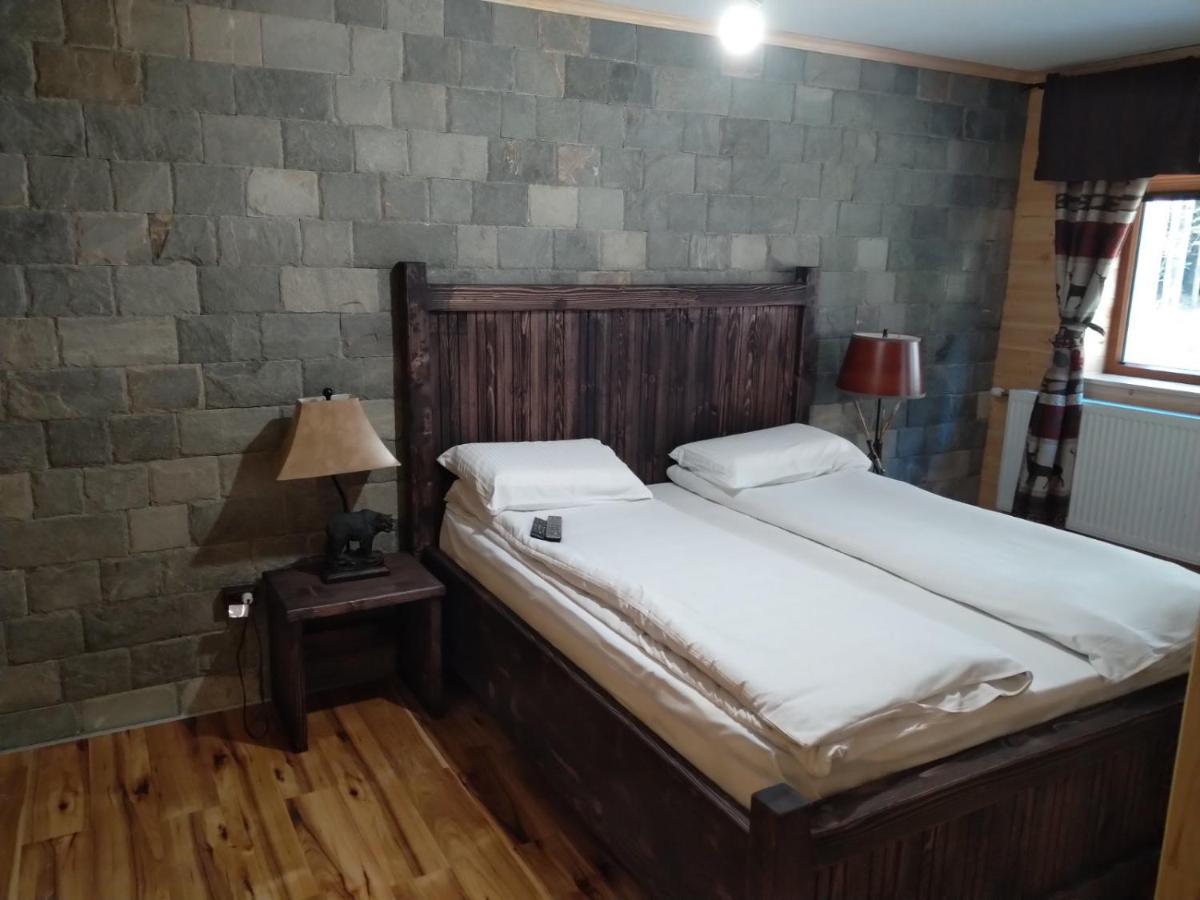 Algara Hut Hotel Panichishte Buitenkant foto