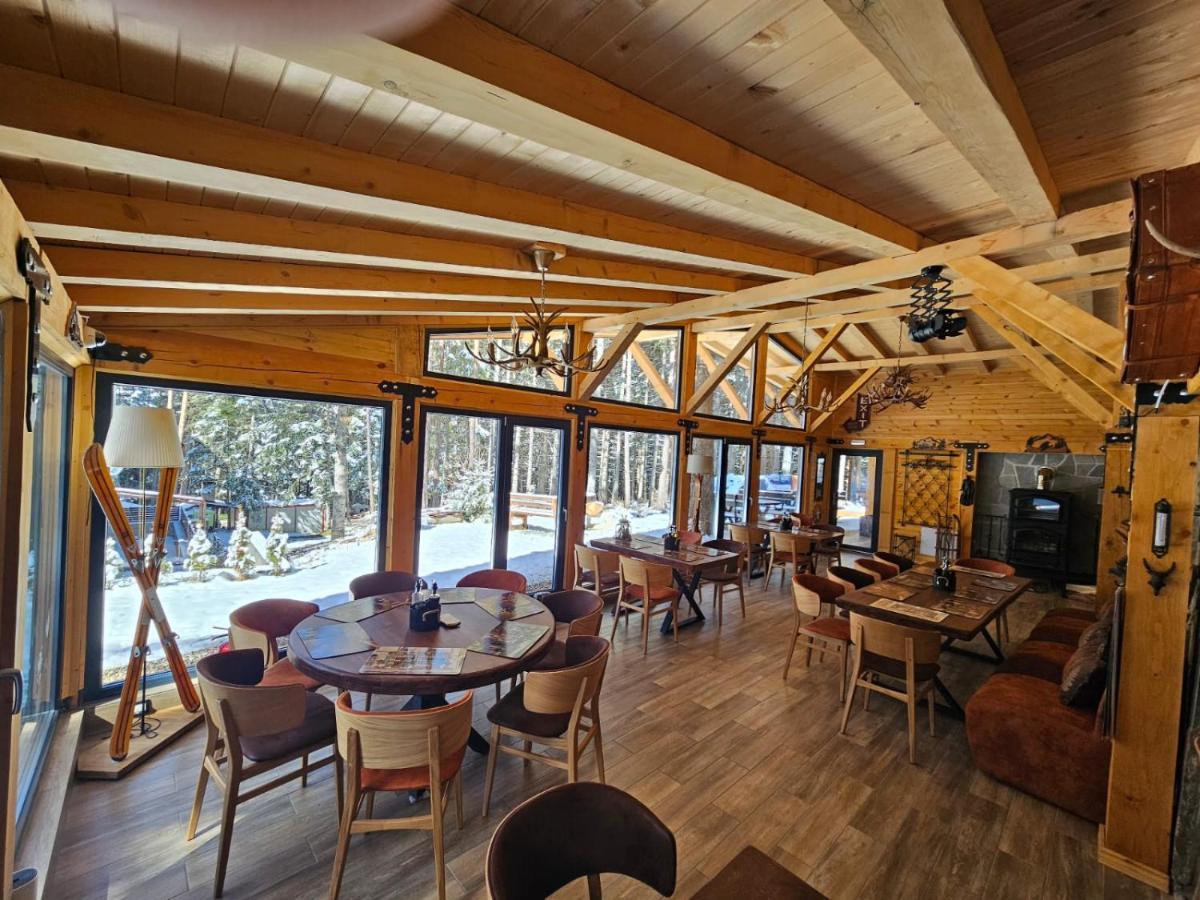 Algara Hut Hotel Panichishte Buitenkant foto